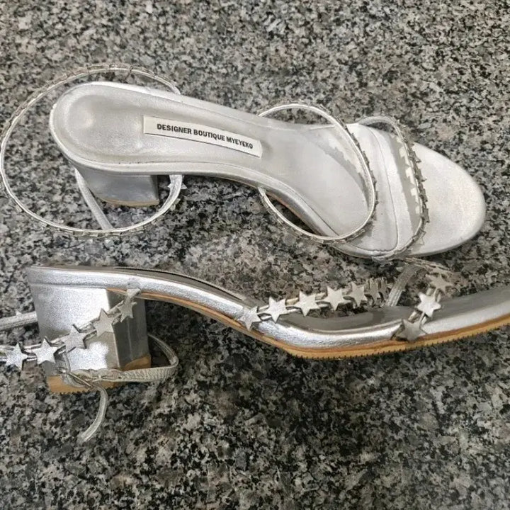 [BUNJANG] MYEYEKO Silver Sandal Heels / MYEYEKO 마이아이코 실버 샌들힐
