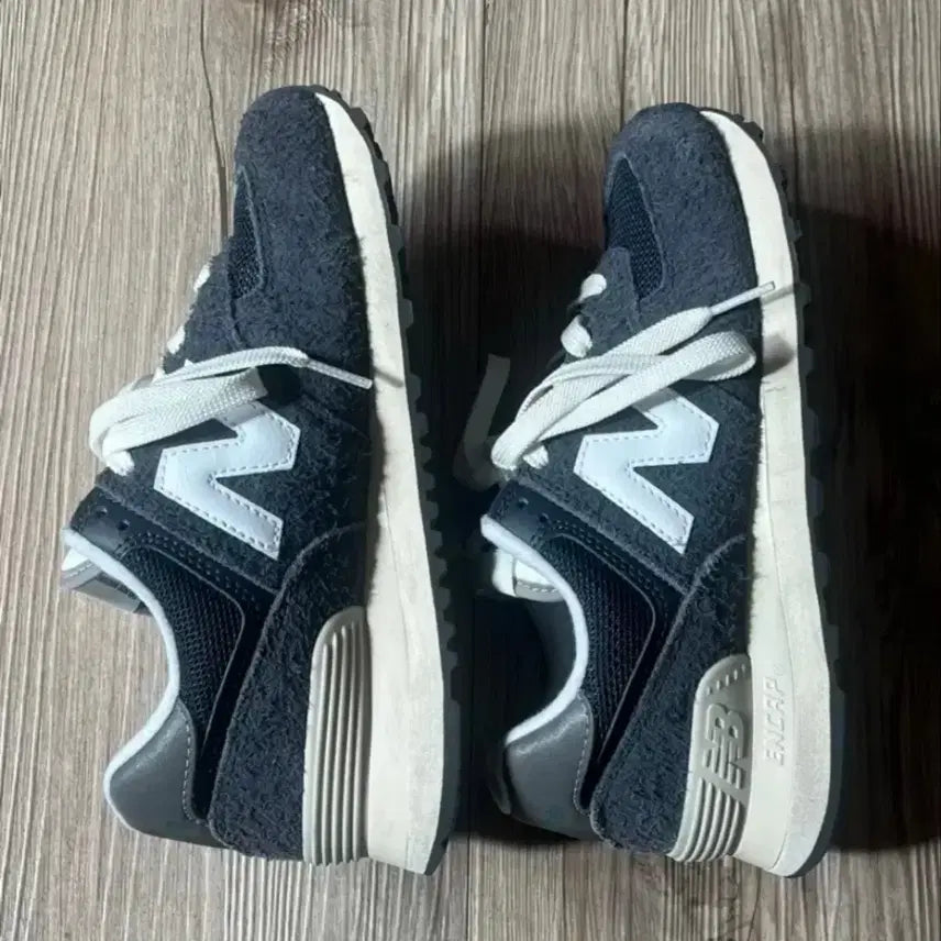 [BUNJANG] New Balance 574 Heritage Sneakers / 뉴발란스 574 헤리티지 225