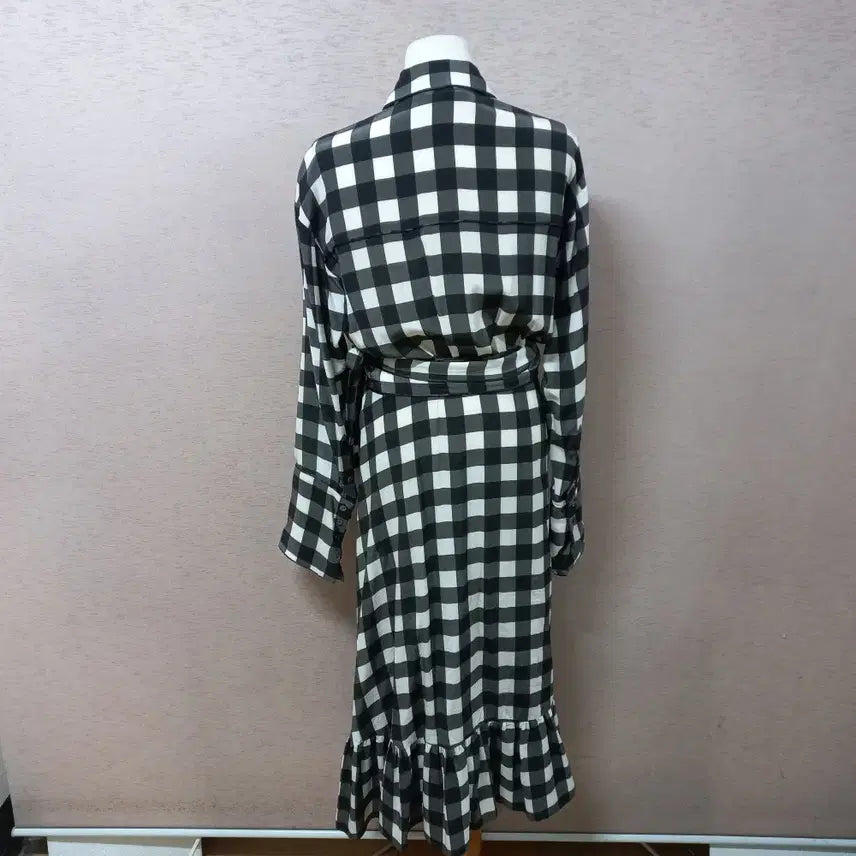 [BUNJANG] B2-25/패턴 앞트임 실크 원피스 여성 / B2-25/패턴 앞트임 실크 원피스 여성