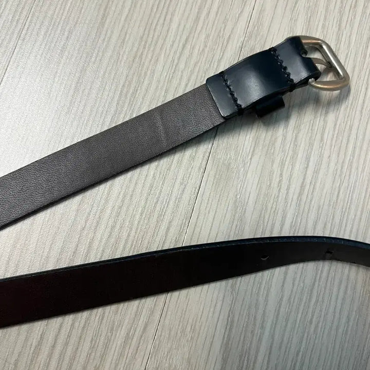 [BUNJANG] GROVESTORE Chae Jung-won Belt / 그로브스토어 grove 벨트 차정원 착용