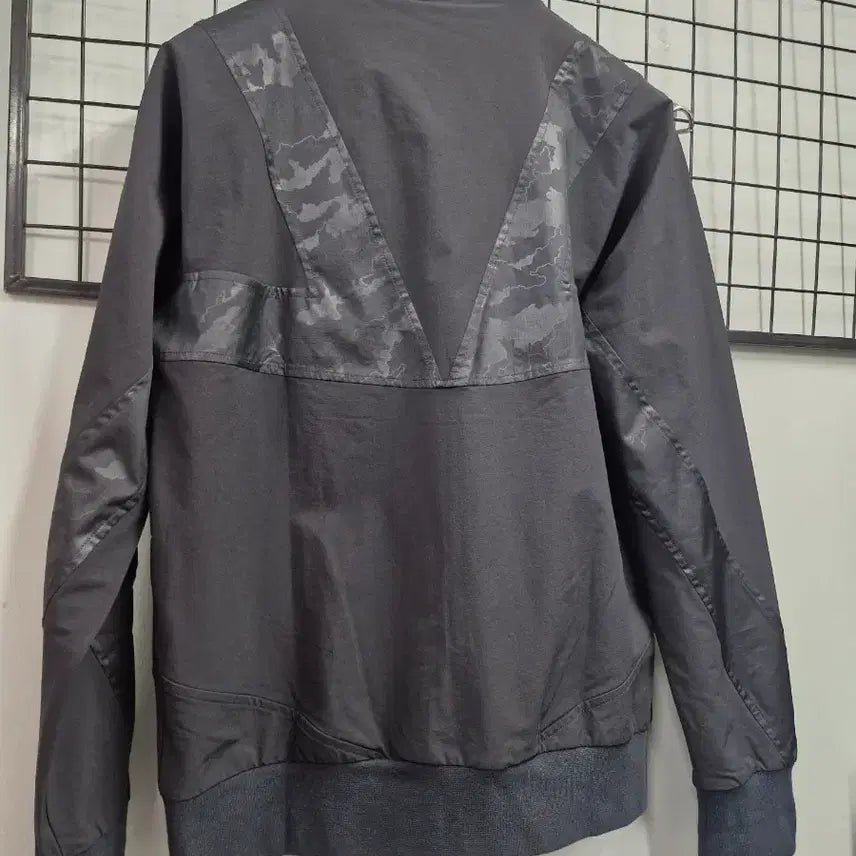 [BUNJANG] Adidas Functional Modern Jacket / 100L 아디다스 기능성 모던 자켓.