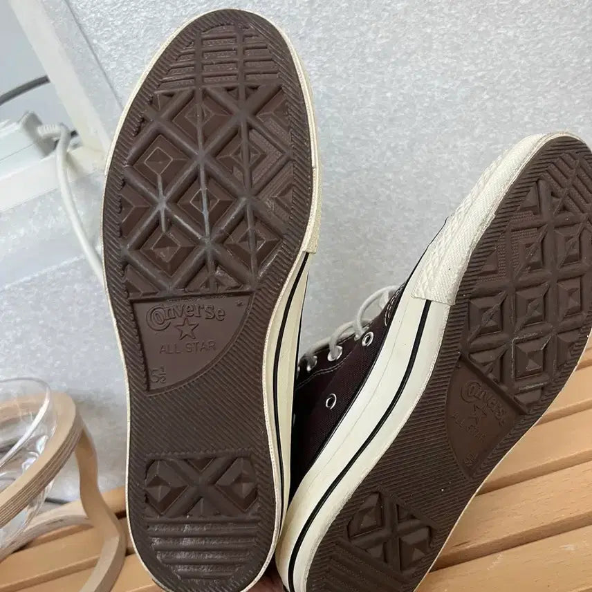 [BUNJANG] Converse Chuck 70 High Dark Root (245mm) / 컨버스 척테일러 70 하이 다크 루트 (245mm)