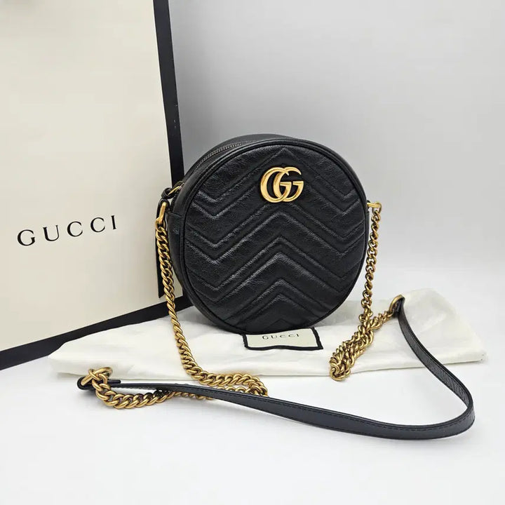 [BUNJANG] Gucci Marmont Round Mini Crossbody Bag / 구찌 마몽 라운드 미니 크로스백 (550154)