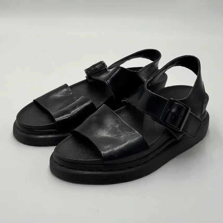 [BUNJANG] Dr. Martens Gryphon Sandals / 250 닥터마틴 그리폰