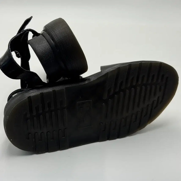 [BUNJANG] Dr. Martens Gryphon Sandals / 250 닥터마틴 그리폰