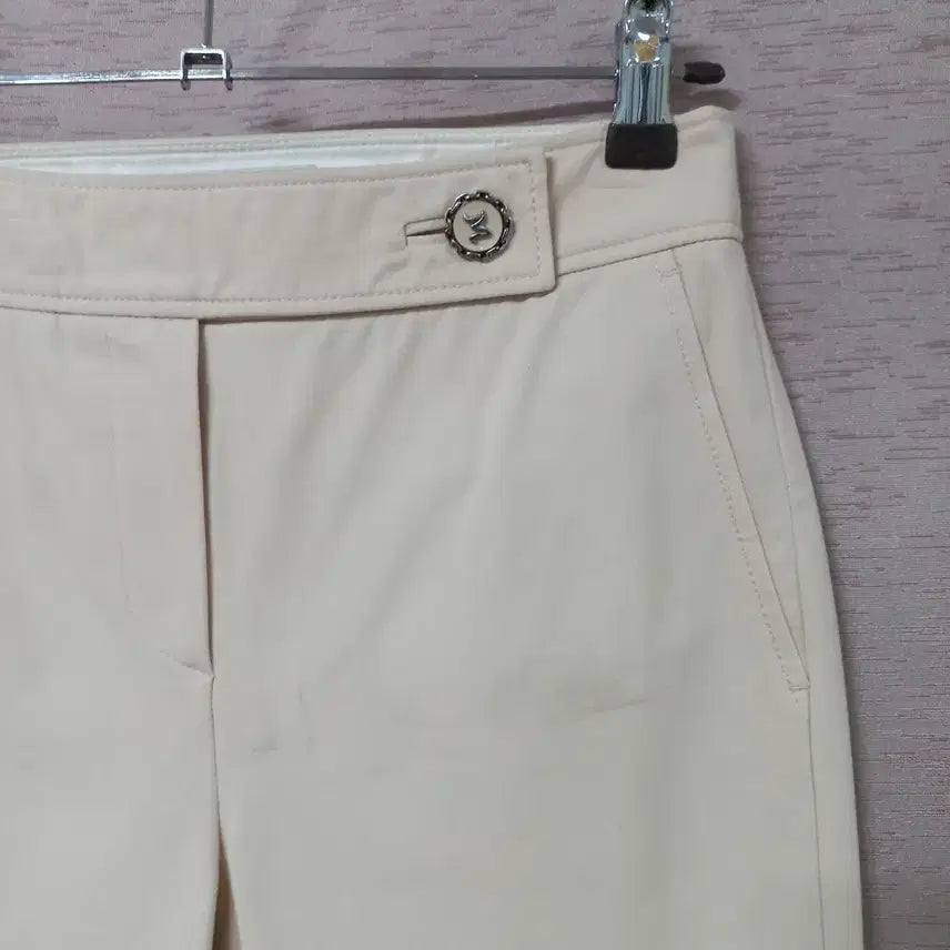 [BUNJANG] B2-25 Ivory Pants Women's / B2-25/마인 아이보리 팬츠 여성