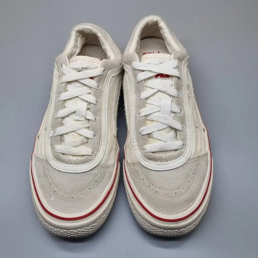 [BUNJANG] Fila Classic Border Sneakers 250 / 휠라 클래식 보더 스니커즈 250