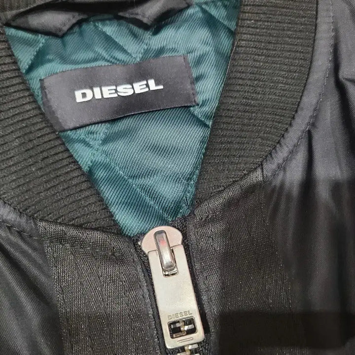 [BUNJANG] Diesel Jacket / 디젤 diesel is dead 항공점퍼