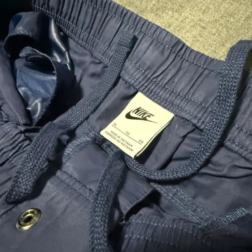 [BUNJANG] Nike Cargo Elastic Waist Pants XL - Navy / Nike Cargo Elastic Waist Pants Sz XL