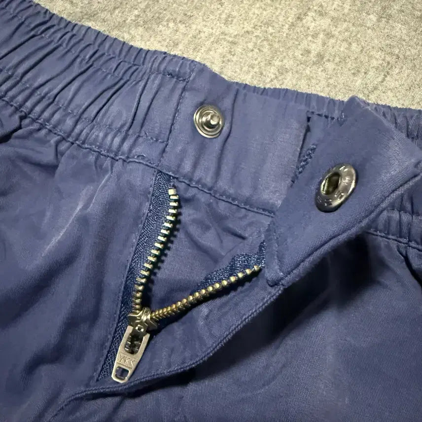 [BUNJANG] Nike Cargo Elastic Waist Pants XL - Navy / Nike Cargo Elastic Waist Pants Sz XL