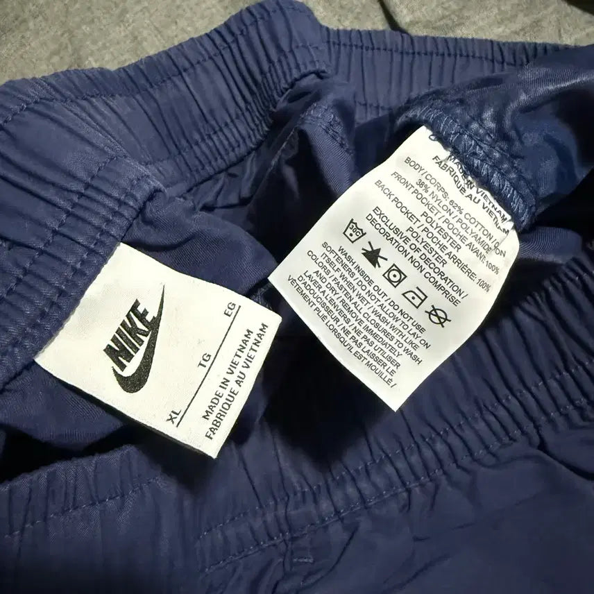 [BUNJANG] Nike Cargo Elastic Waist Pants XL - Navy / Nike Cargo Elastic Waist Pants Sz XL