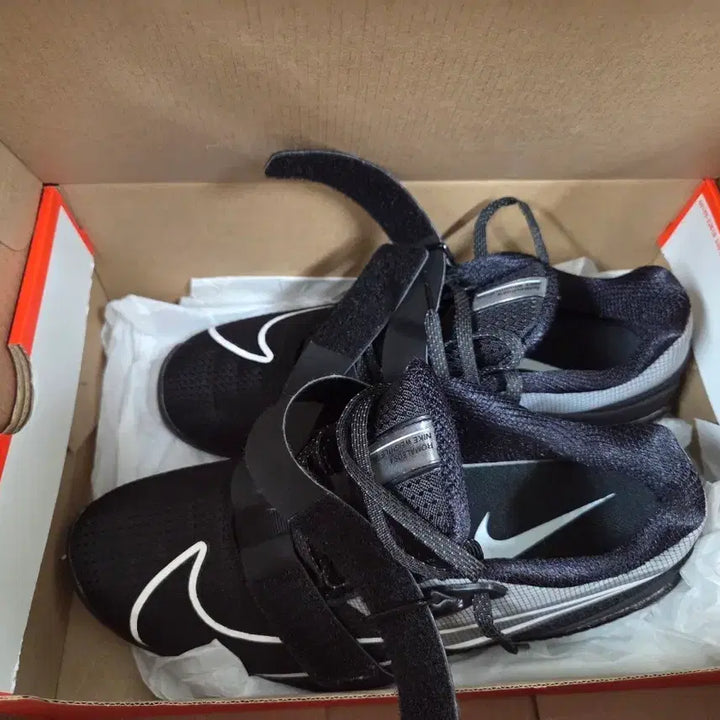 [BUNJANG] Nike Romaleos 4 Weightlifting Shoes / 나이키 로말레오4 블랙 역도화