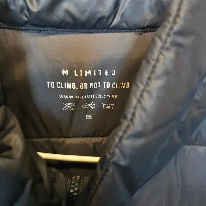 [BUNJANG] M Limited Lightweight Padded Jacket Black / M Limited 경량 패딩 블랙