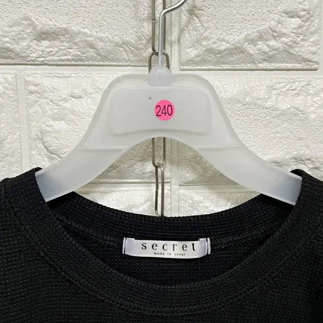 [BUNJANG] Unbranded Crop T-Shirt / ㅂ240 반팔 크롭 티셔츠