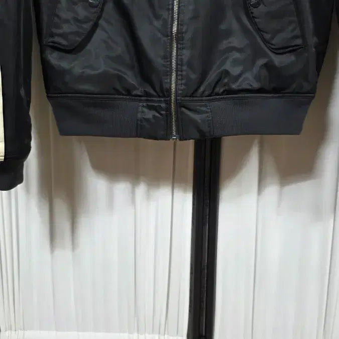 [BUNJANG] Adidas Padded Bomber Jacket (L) / 아디다스봄버패디드누빔안감패딩(L)