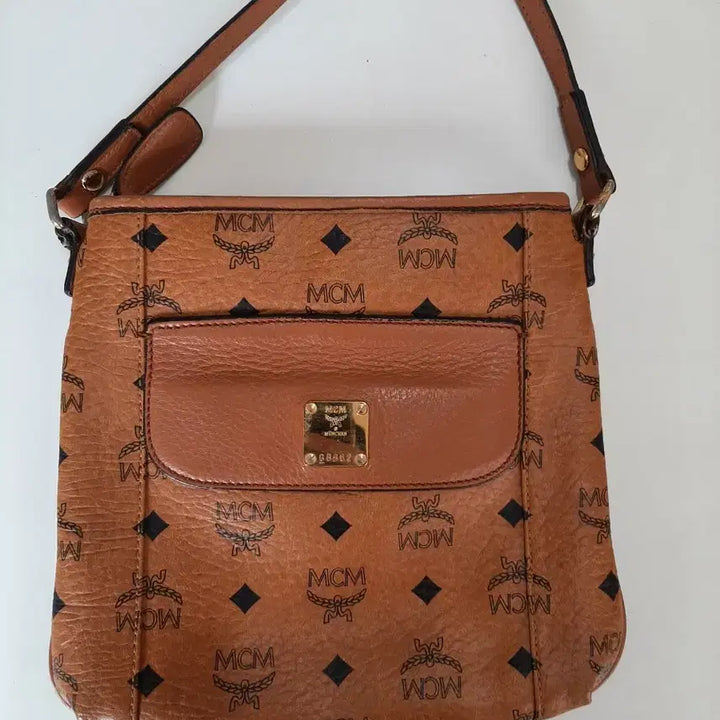 [BUNJANG] MCM Visetos Crossbody Bag / MCM 비세토스 크로스백