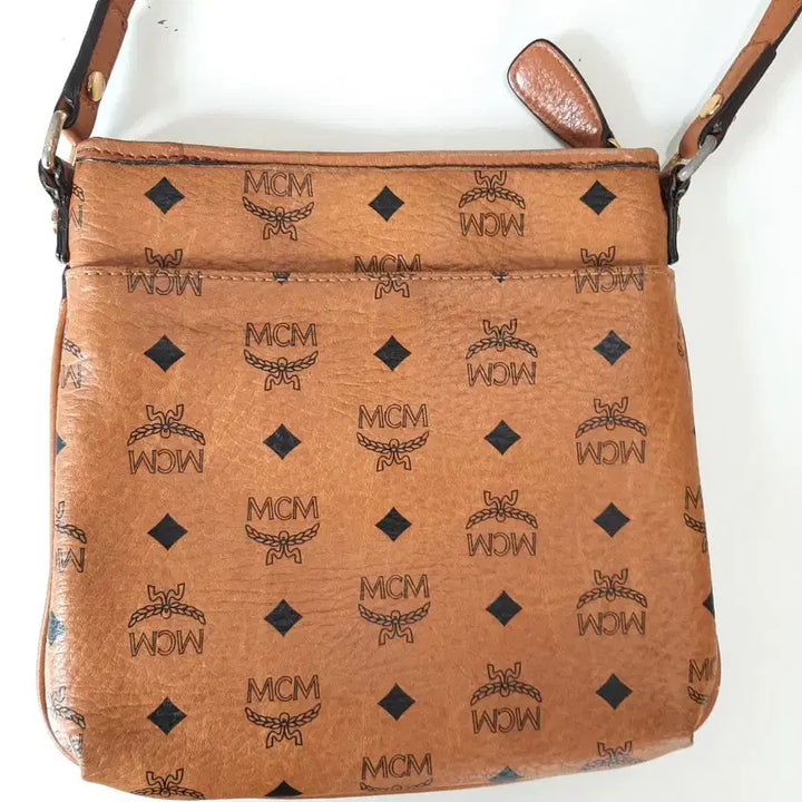 [BUNJANG] MCM Visetos Crossbody Bag / MCM 비세토스 크로스백