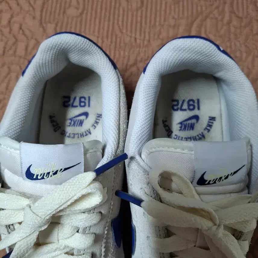 [BUNJANG] Nike Cortez Suede Women's Sneakers [2114] / 240 나이키 코르테즈 스웨이드 여성 운동화 [2114]