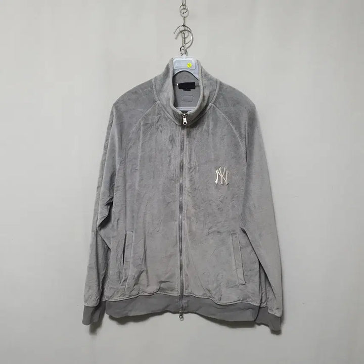 [BUNJANG] MLB Men's Velvet Training Set L / M233 MLB 남성 벨벳 트레이닝복 세트 L 21년식