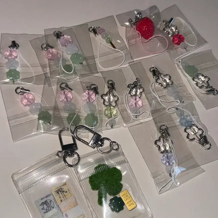 [BUNJANG] Accessories Strawberry Dango Keyring Bag Charm / 일본풍 열쇠고리 키링 아기자기 소품 이치고 딸기 당고 가방고리 행운