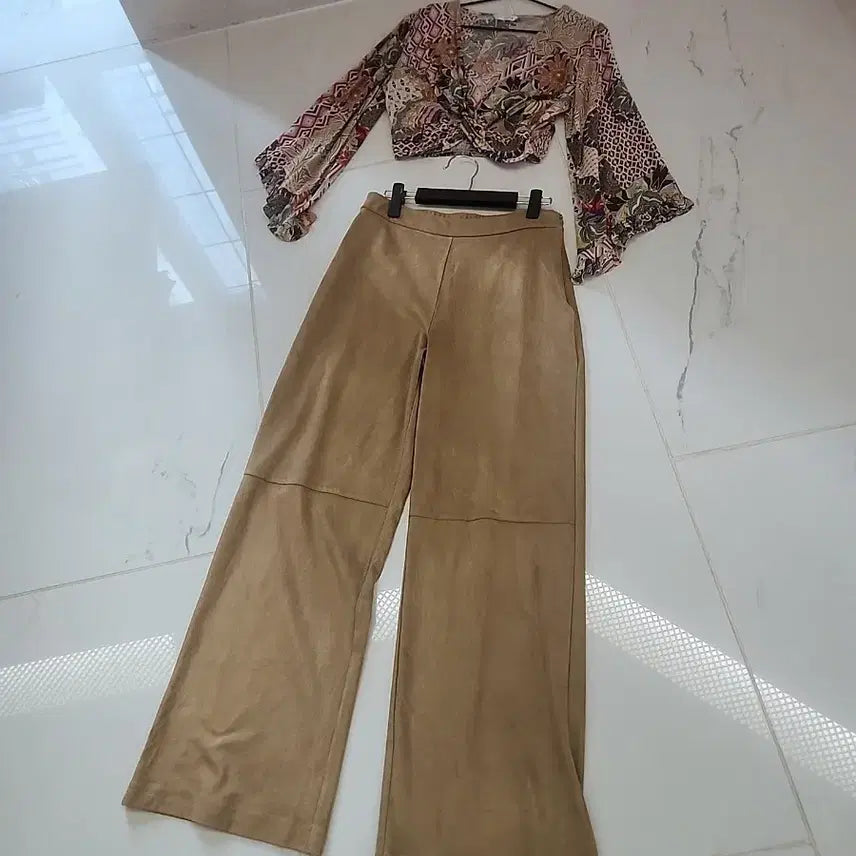 [BUNJANG] Zara Patterned Top Shirt / 자라 zara 예쁜 패턴 탑 셔츠