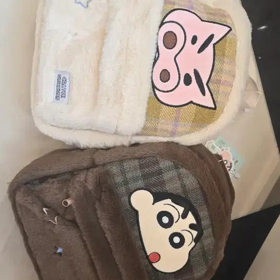 [BUNJANG] Sanrio Crayon Shin-chan Hat Scarf Set / 짱구가방 산리오 모자 목도리세트