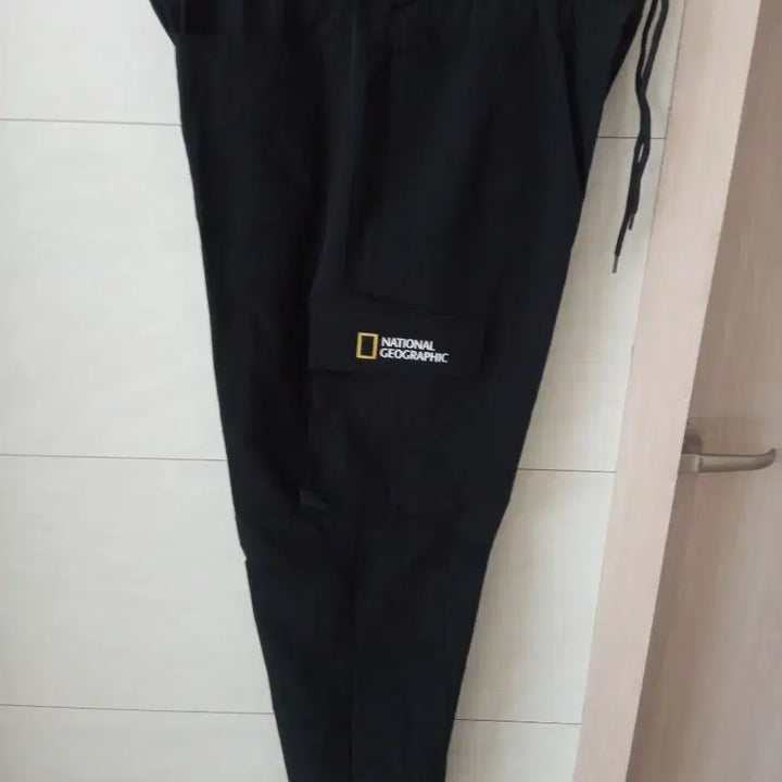 [BUNJANG] National Geographic Cargo Jogger Pants Black XL / 내셔널지오그래픽 카고 조거팬츠 XL 춘하용 새상품 블랙