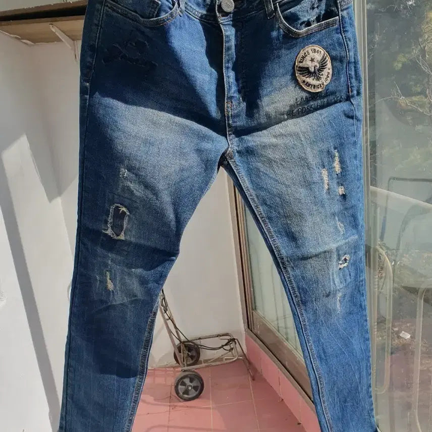 [BUNJANG] Jeep Distressed Wash Skinny Jeans / 데미지 워싱 데님 지프 청바지 스키니 남녀고용 95