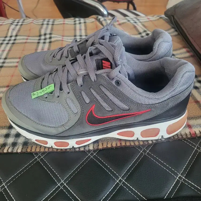[BUNJANG] Nike Air Running Shoes 295mm / 나이키 에어 295mm