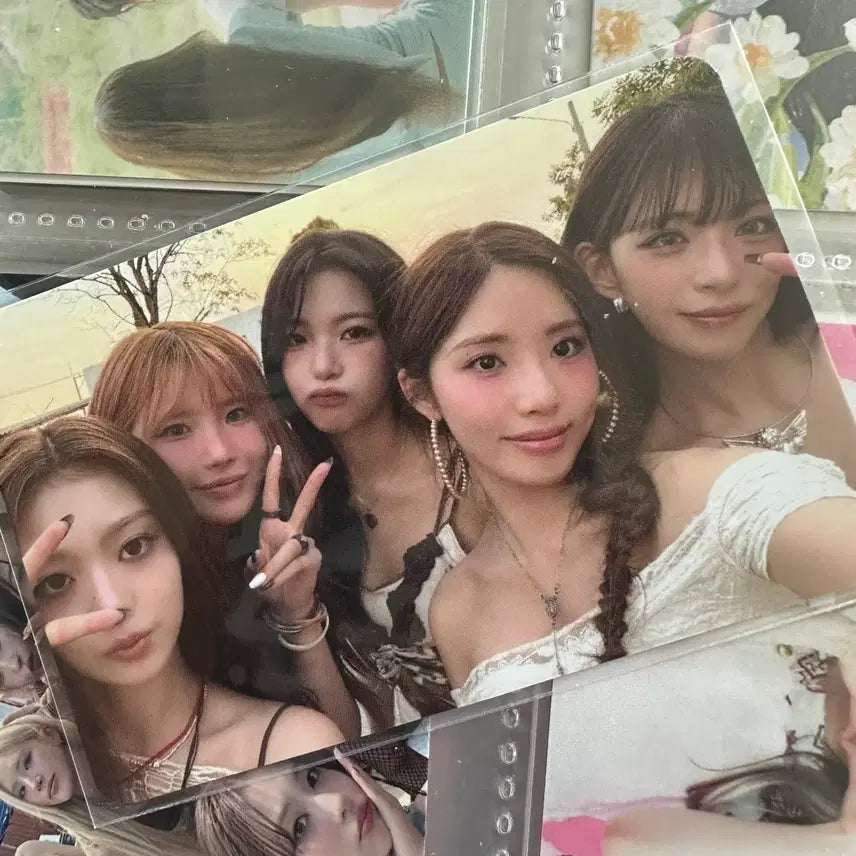 [BUNJANG] fromis_9 Group La Cube Photocard / [판매] 프로미스나인 라큐베 단체 포토카드