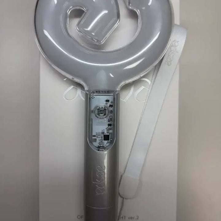 [BUNJANG] aespa Light Stick Ver. 2 / 에스파 공식 응원봉 Ver.2