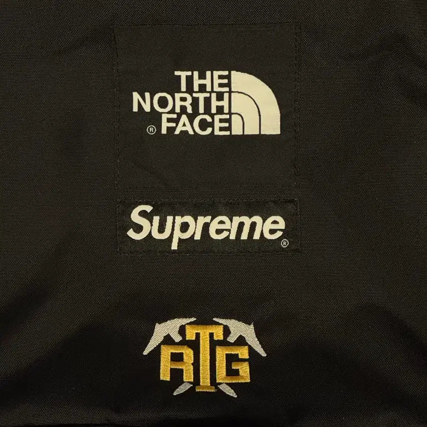 [SOLD OUT] [OS] 슈프림 x 노스페이스 rtg 백팩 블랙