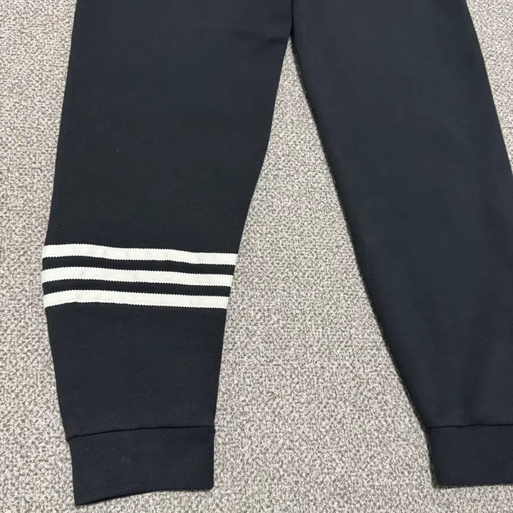 [BUNJANG] Adidas Jogger Pants XS / Xs 아디다스 조거 팬츠