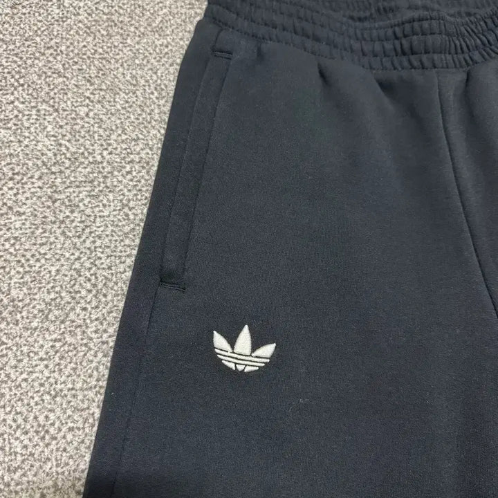 [BUNJANG] Adidas Jogger Pants XS / Xs 아디다스 조거 팬츠