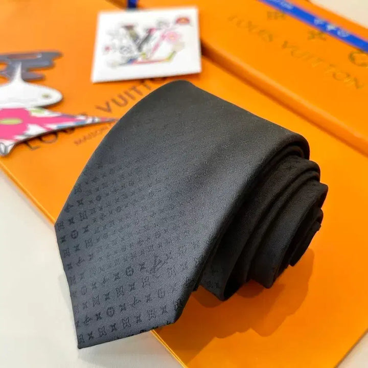 [BUNJANG] Louis Vuitton Tie - New / 루이비통 넥타이