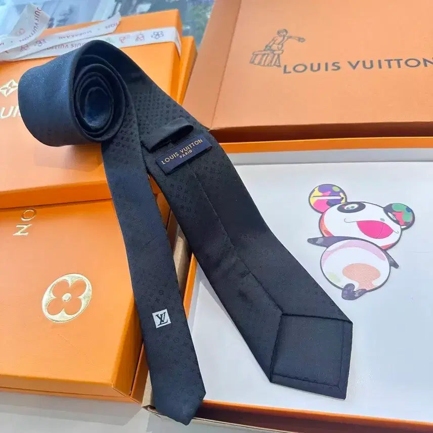 [BUNJANG] Louis Vuitton Tie - New / 루이비통 넥타이