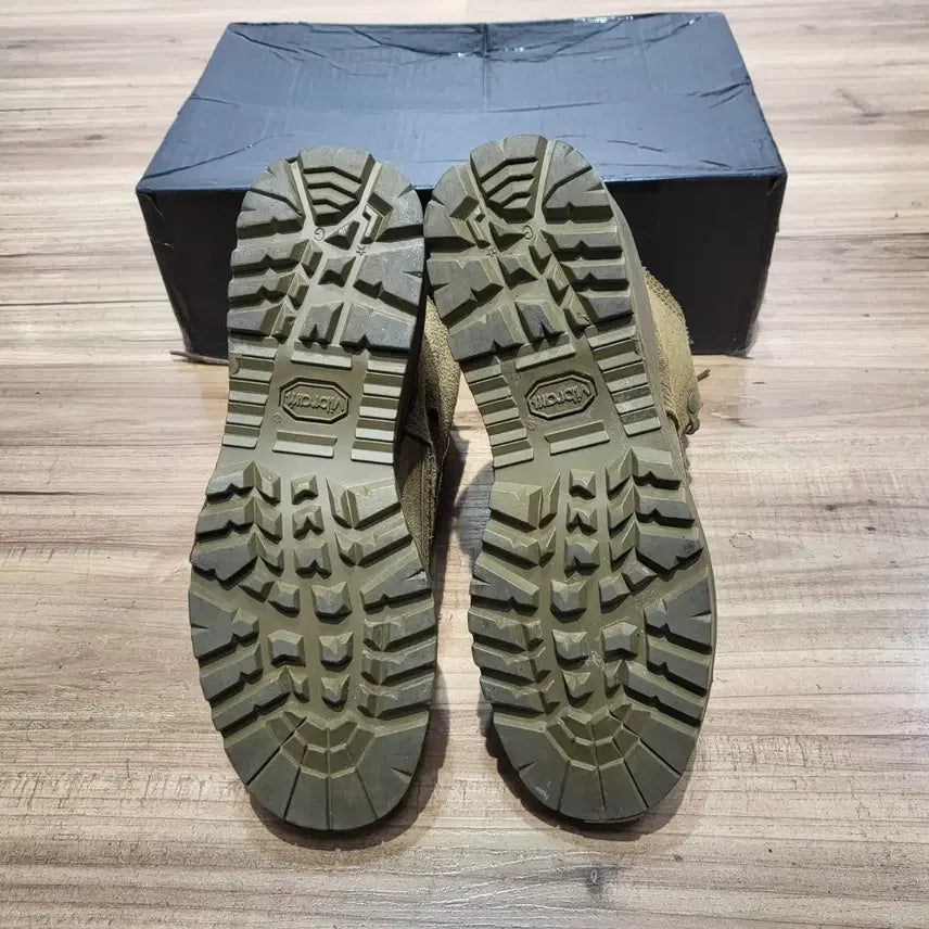 [BUNJANG] BELLVILLE Walker Boots Khaki 3R(220) / BELLVILLE