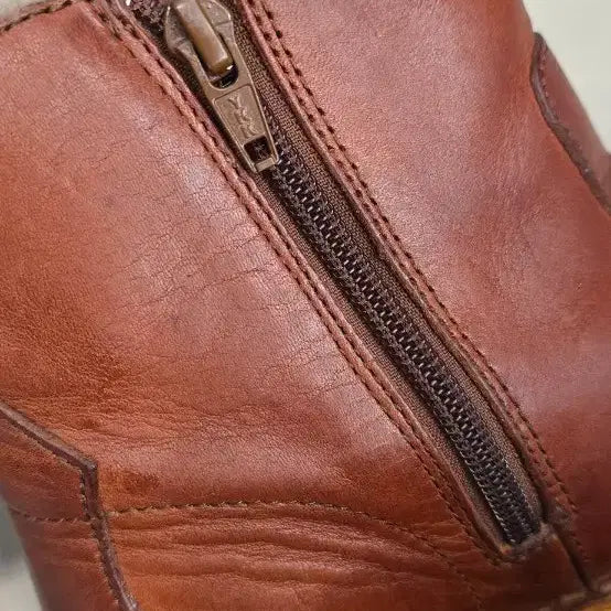 [BUNJANG] Clarks Boots Leather Women's 240 / 클락스 방한 부츠 가죽 여성 240