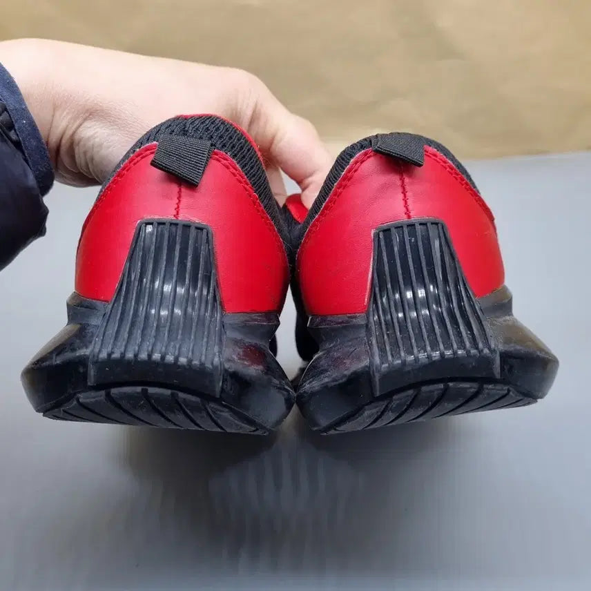 [BUNJANG] BLF Women's Sneakers 240 / BLF 여성운동화240