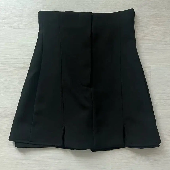 [BUNJANG] 2WAY High Waisted Skirt Shorts / 2WAY 랩스타일 하이웨이스트 치마바지