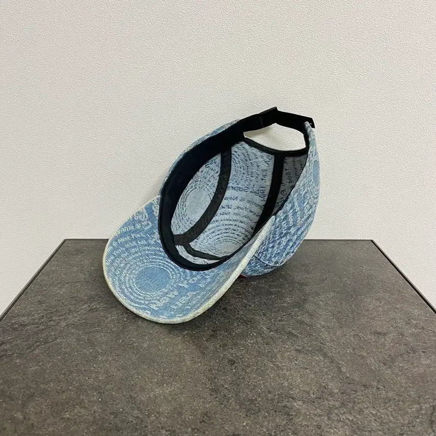 [BUNJANG] Supreme Box Logo Camp Cap Washed Denim Hat / (OS) 슈프림 박스로고 캠프캡 모자 워시드 데님