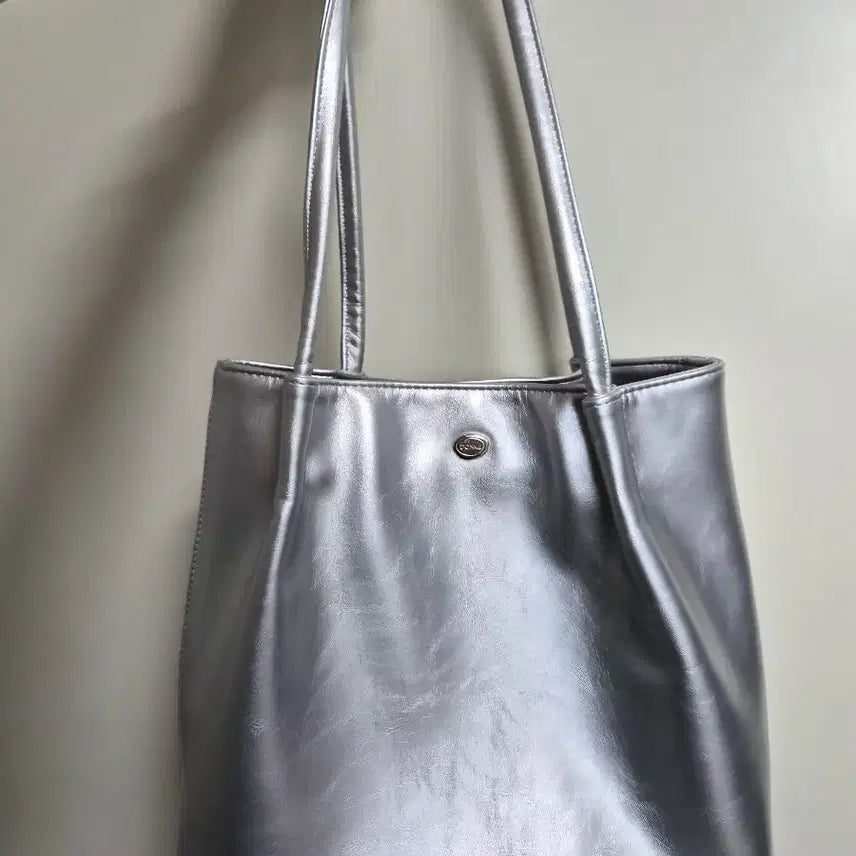 [BUNJANG] Donkey Clidle Silver Shoulder Bag / 돈키 클리들 실버 숄더백 보부상백