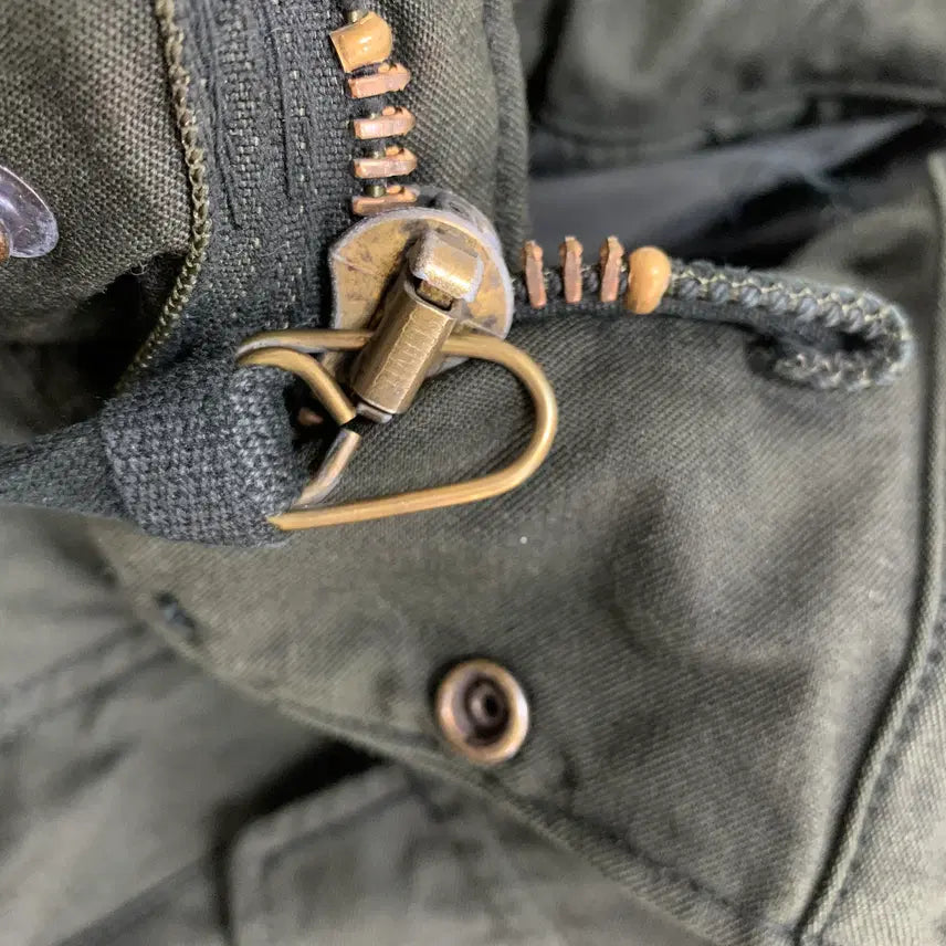 [BUNJANG] M-L M-65 Black Dyed Field Jacket / [M-L]미군 M-65 블랙다잉 필드자켓 (C2-11-38)