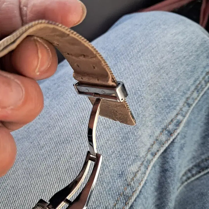 [BUNJANG] Burberry Watch and Wallet Bundle / 버버리정품. 여성 시계와 버버리 장지갑 총2개