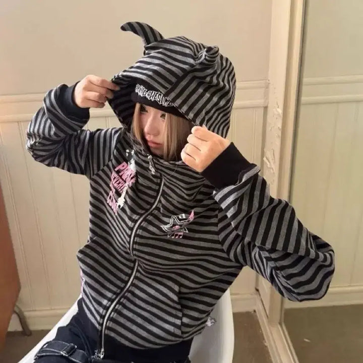 [BUNJANG] Subculture Cat Ear Striped Zip-up Hoodie / 서브컬처 고양이 귀 스트라이프 집업 후드티(2컬러)