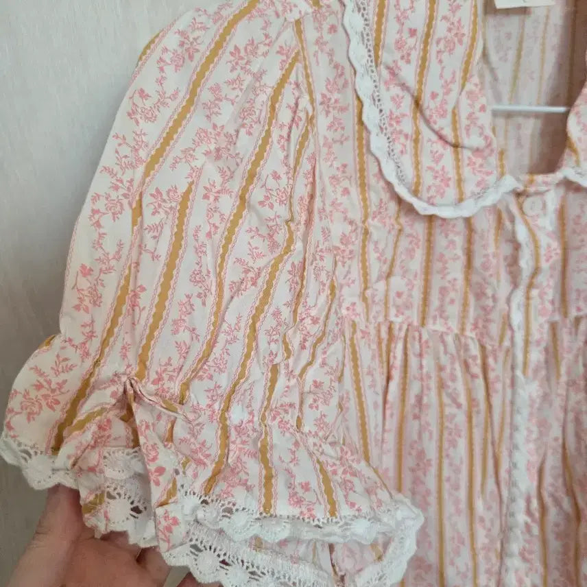 [BUNJANG] Orsiete Lace Short-Sleeve Pajamas / 오르시떼 레이스 반팔 잠옷 팝니다!