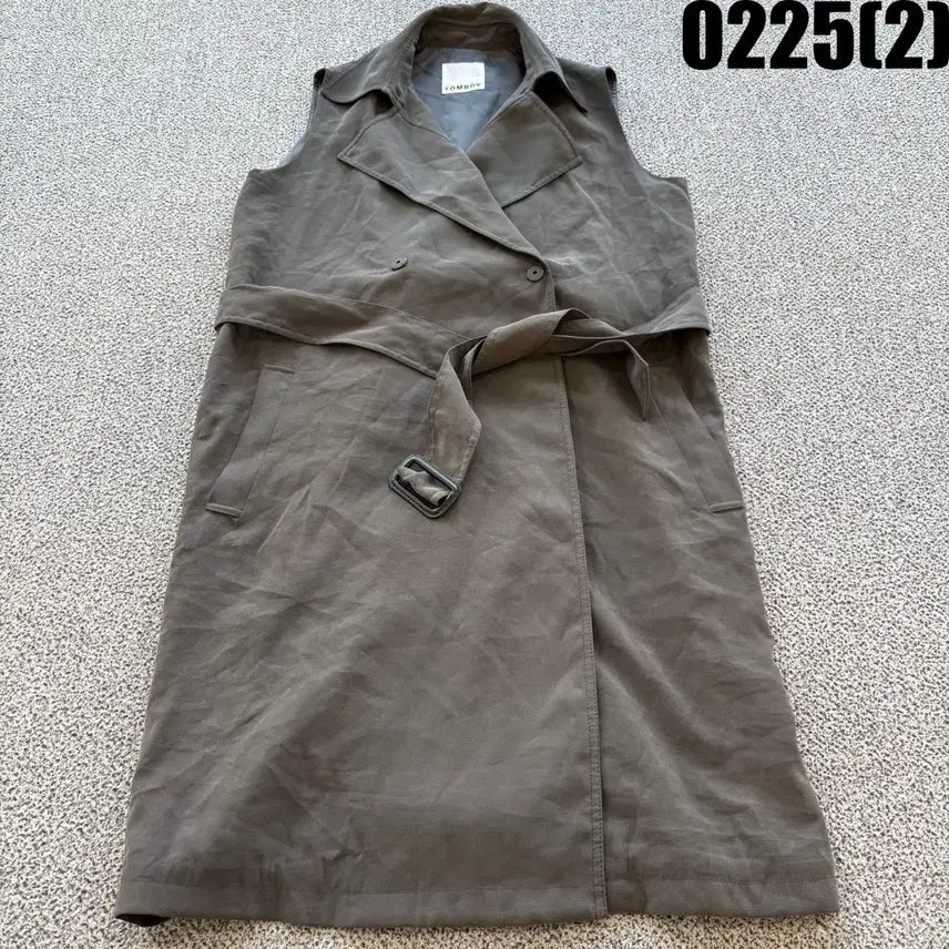 [BUNJANG] Tomboy Belted Long Vest Khaki 80 / 톰보이 벨트 롱 조끼 베스트 카키 80