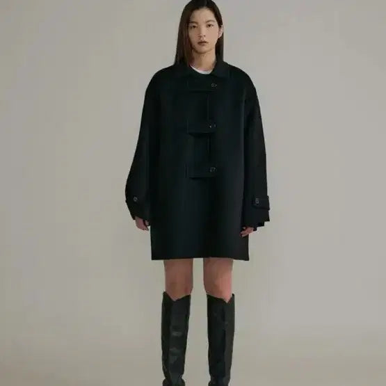 [BUNJANG] TANNAT Black Half Coat / TANNAT 타낫 블랙 하프 코트