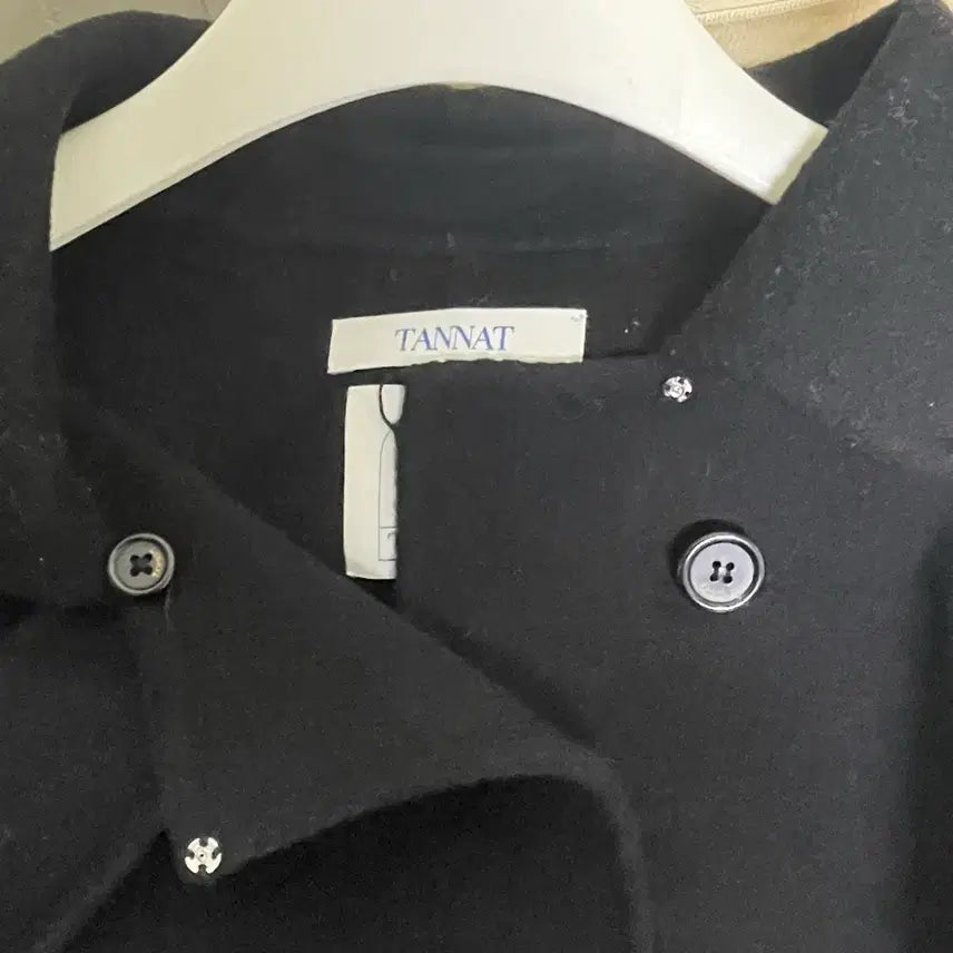 [BUNJANG] TANNAT Black Half Coat / TANNAT 타낫 블랙 하프 코트