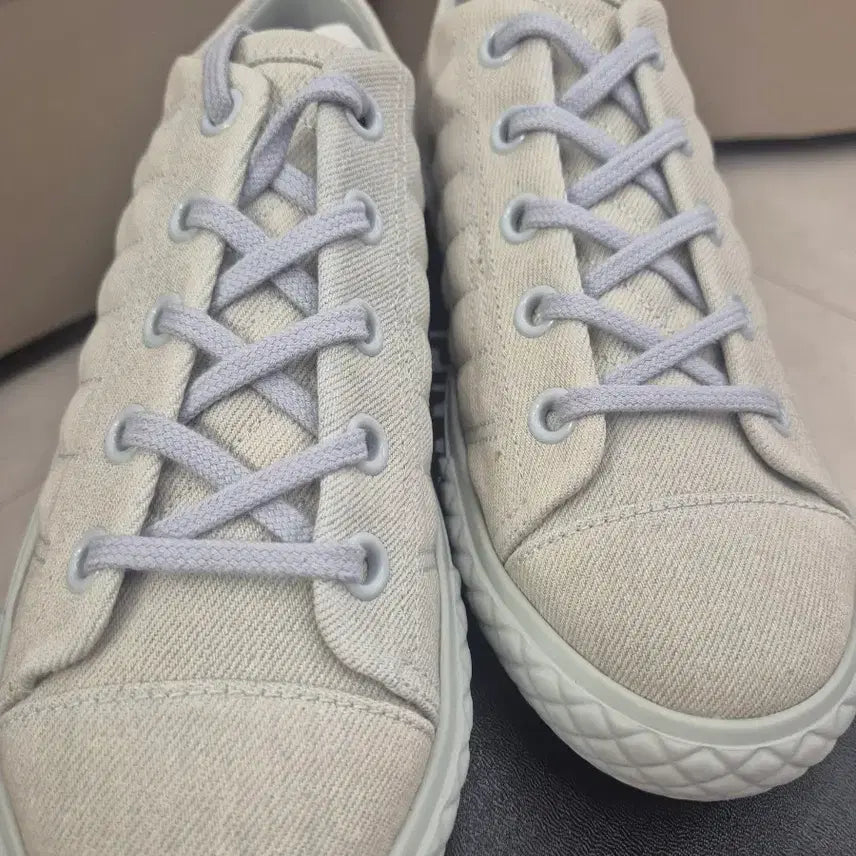 [BUNJANG] Chanel Denim Sneakers / 샤넬 데님 스니커즈